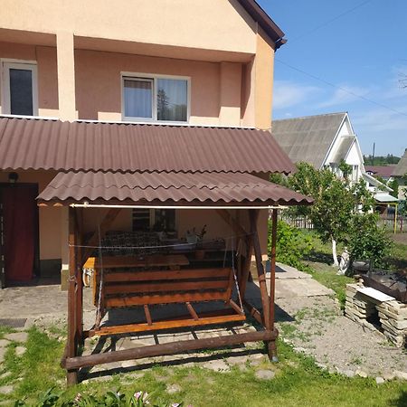 Guest House Cherepaha カームヤネツィ・ポジーリシクィイ エクステリア 写真