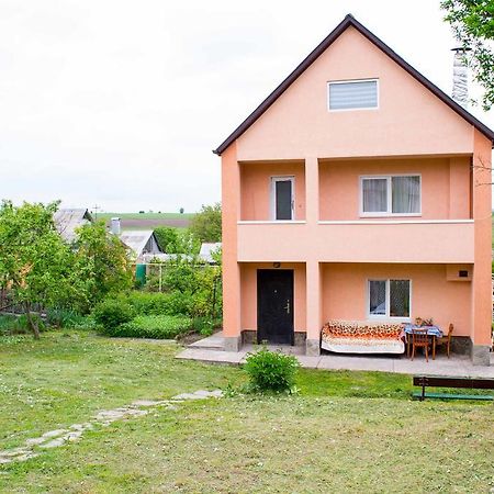 Guest House Cherepaha カームヤネツィ・ポジーリシクィイ エクステリア 写真