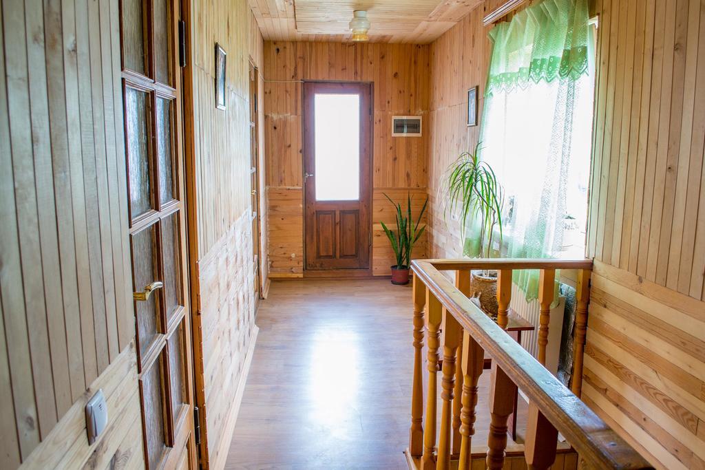 Guest House Cherepaha カームヤネツィ・ポジーリシクィイ エクステリア 写真